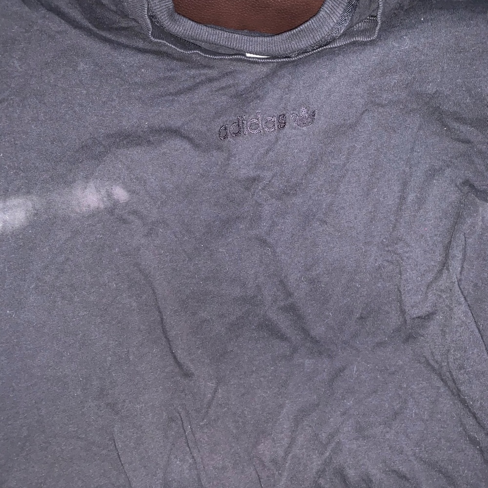 black adidas t shirt